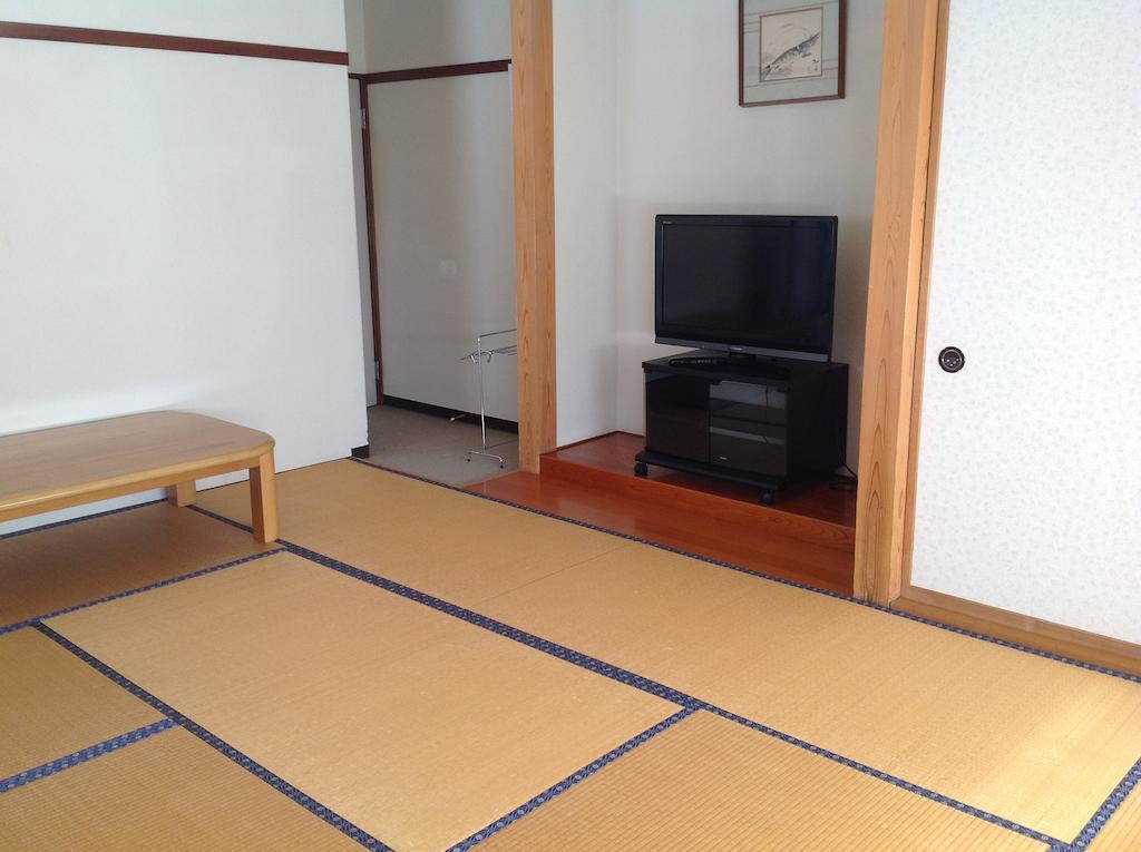 Myoko Kogen Pension Yamasan מראה חיצוני תמונה